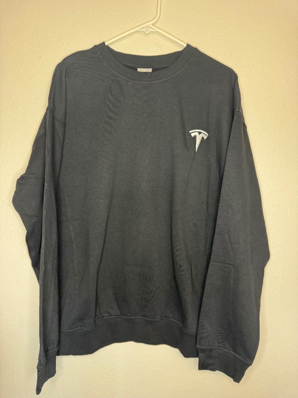 Tesla Official Crewneck Sweatshirt Unisex Large Black Embroidered TSLA7865